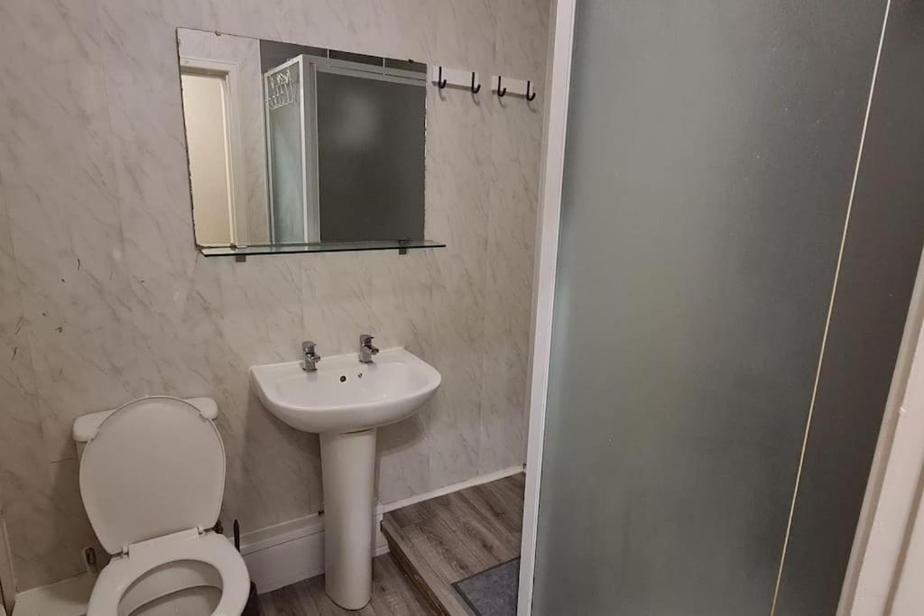 Radcliffe Studio Apartment Nottingham Exterior photo