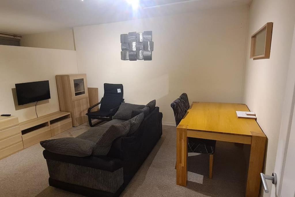 Radcliffe Studio Apartment Nottingham Exterior photo